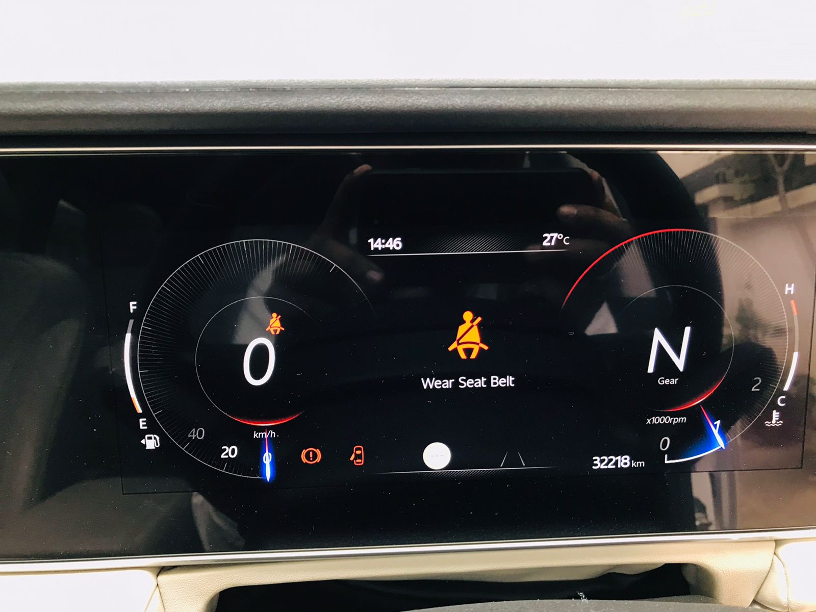 MAHINDRA XUV 700 AX7 DSL MT