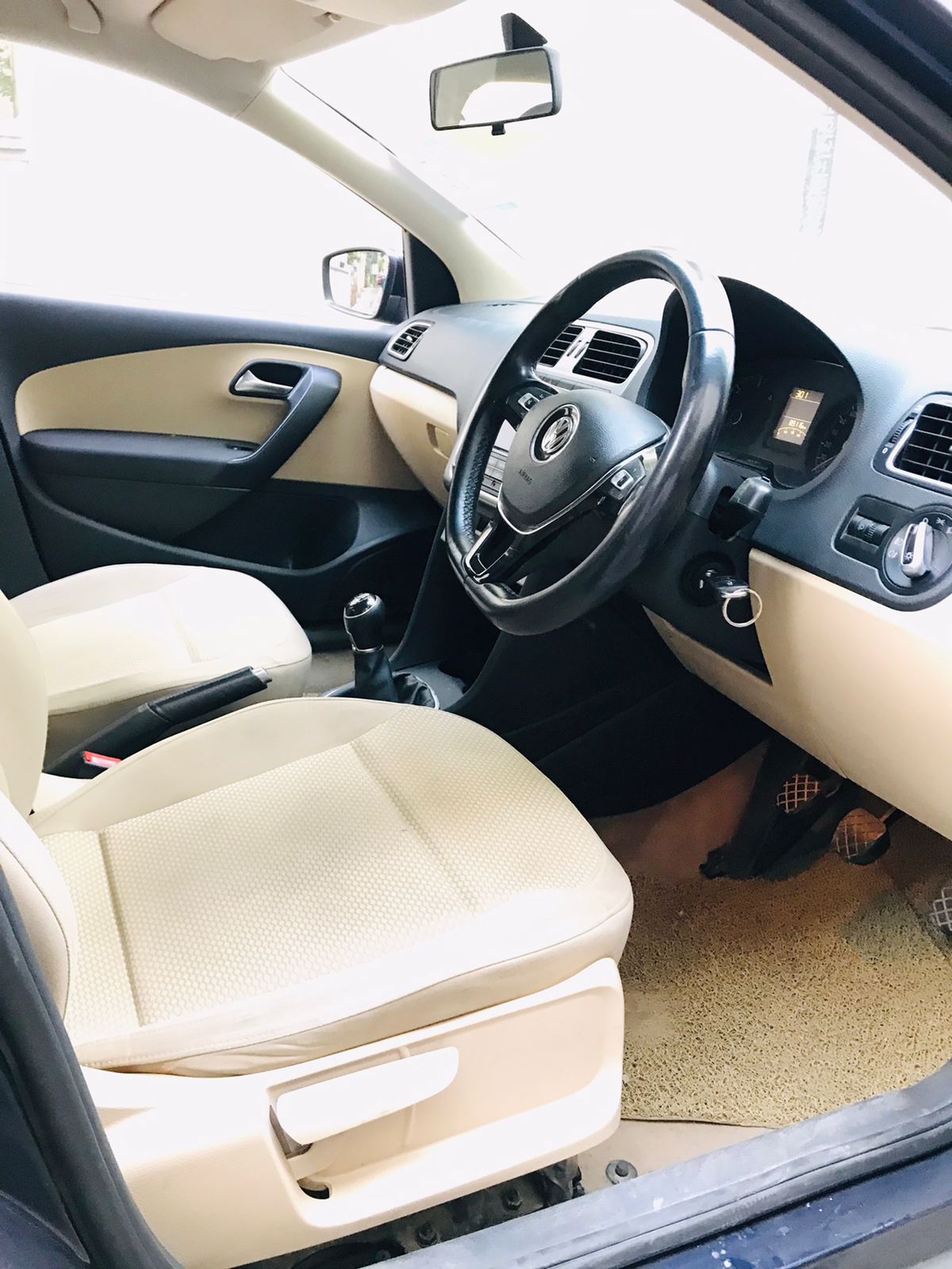 VOLKSWAGEN POLO 1.5 TDI HIGHLINE