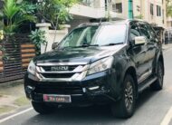 ISUZU MU-X 2WD AT