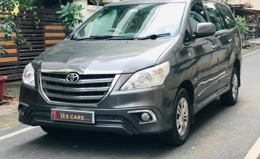 TOYOTA INNOVA 2.5 G (E4)