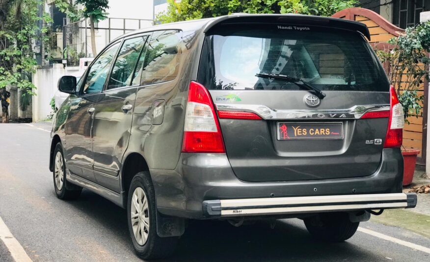 TOYOTA INNOVA 2.5 G (E4)