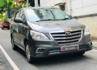 TOYOTA INNOVA 2.5 G (E4)