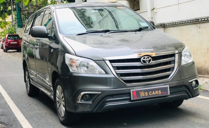 TOYOTA INNOVA 2.5 G (E4)