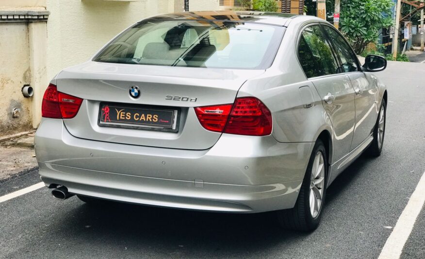 BMW 320 D SILVER