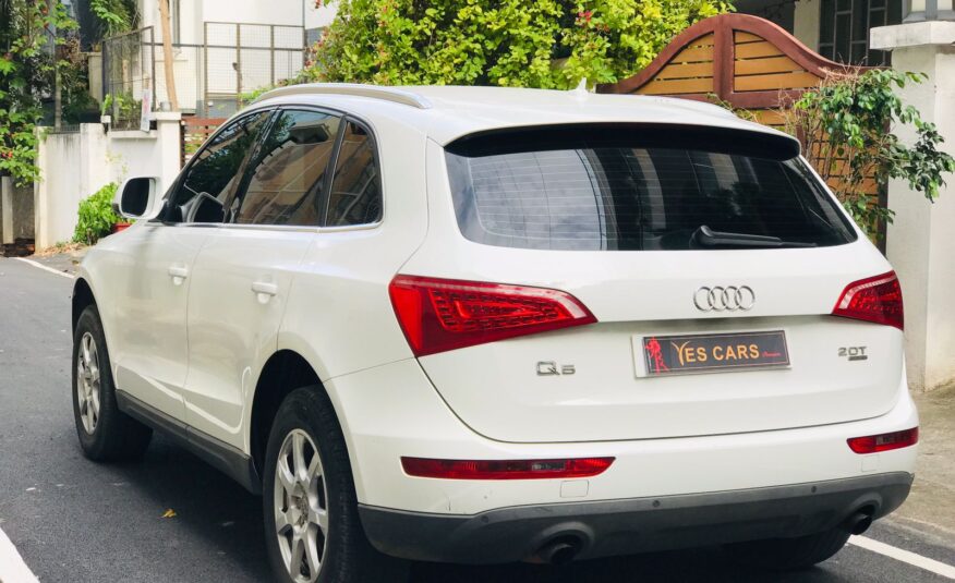 AUDI Q5 2.0 TFSI QUATTRO 2010