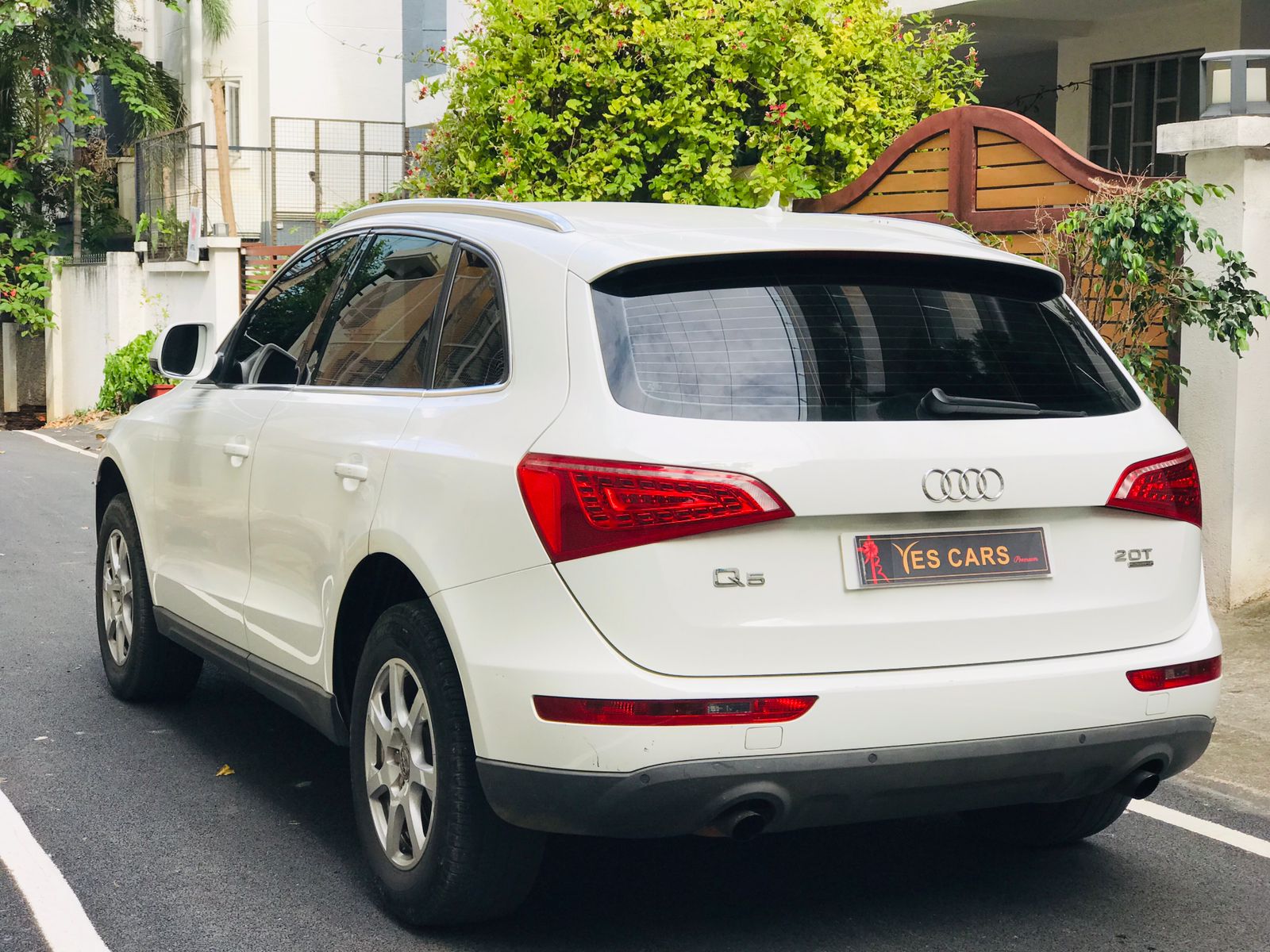 AUDI Q5 2.0 TFSI QUATTRO 2010