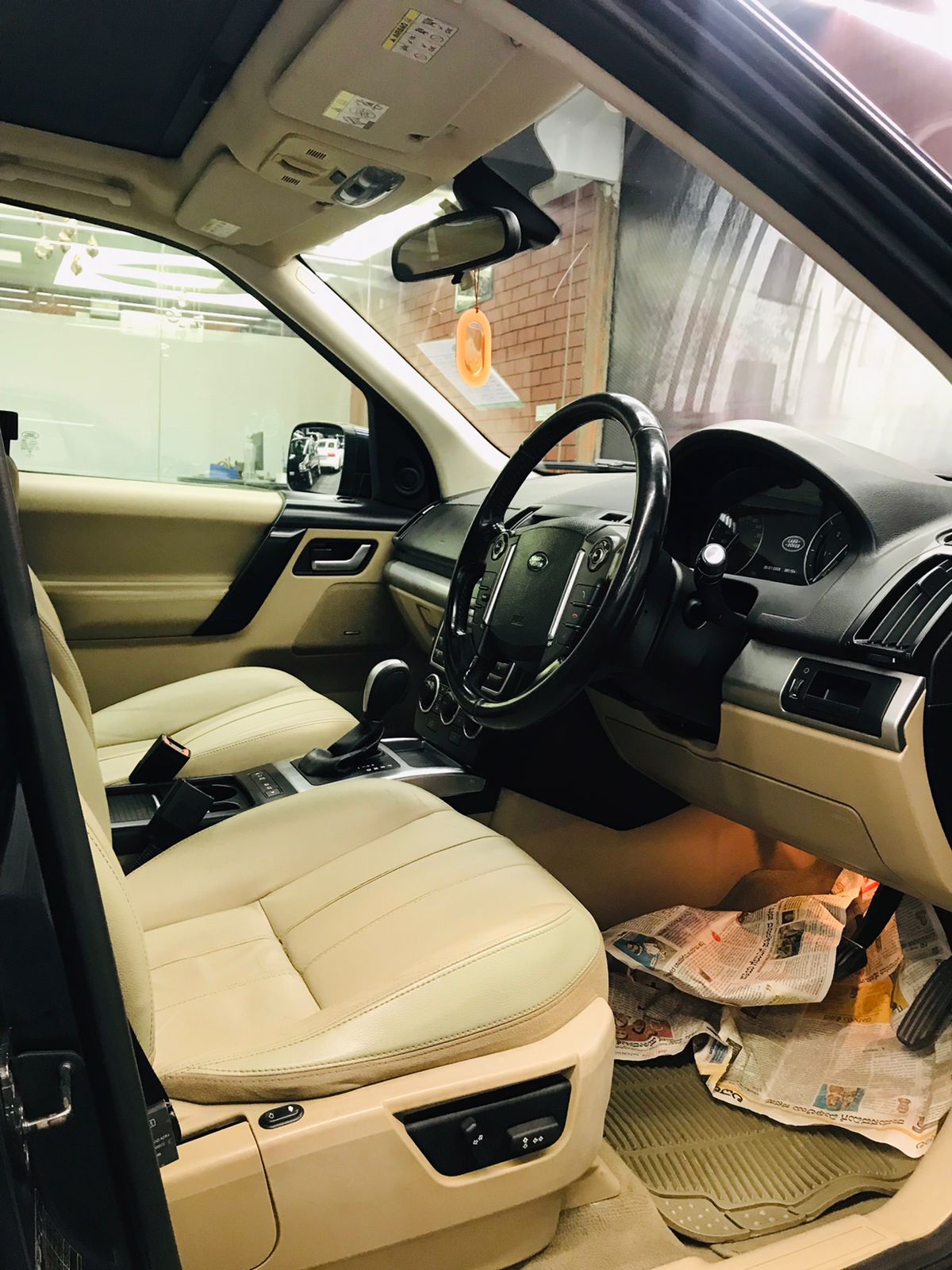 LAND ROVER FREELANDER2 2.2 (SE)